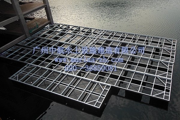 浮箱碼頭 水上浮箱 廣州中航水上設(shè)施建造有限公司